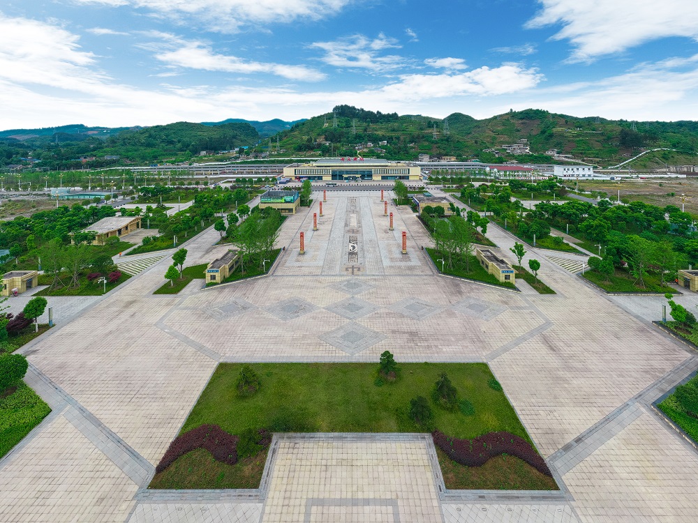 1_1595320527833496094.jpg DJI_0332.jpg