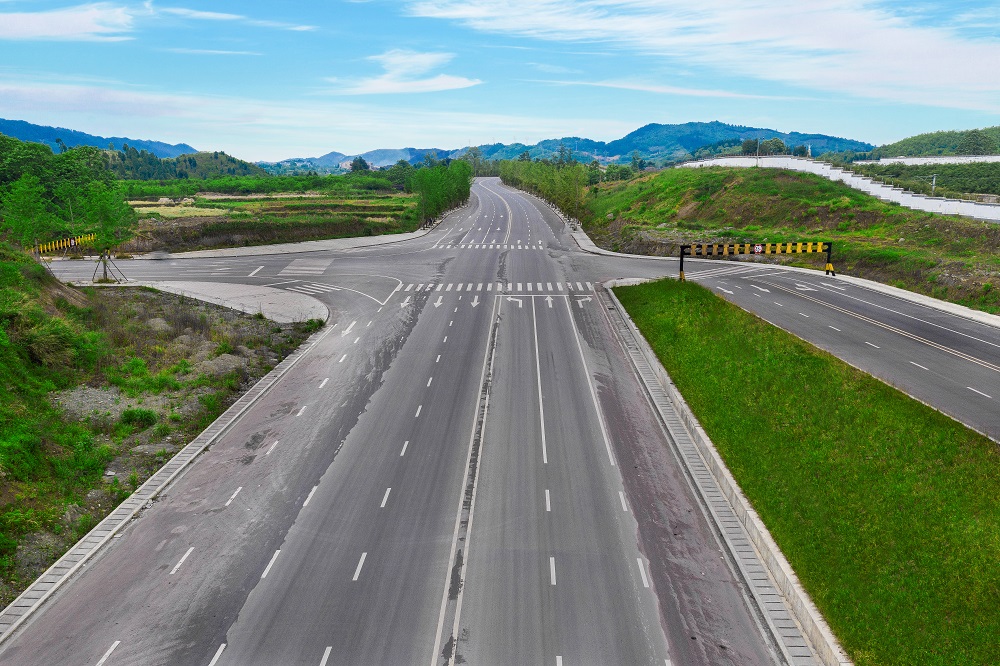 1_1595830296627593995.jpg DJI_0363.jpg